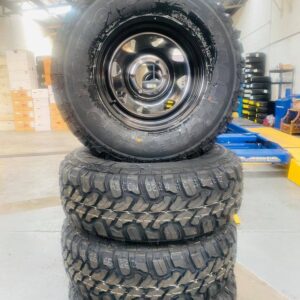 33X12.5R15 MUD TYRE AND 15X8 WHEEL 26NEG(PACKAGE)